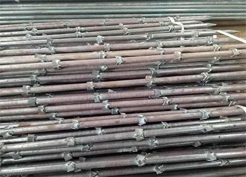 罗定隧道钢花管